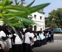 Silent Protest : Nizamia Tibbi కాలేజీ వైద్యులు, పీజీ విద్యార్థులు శాంతియుతంగా నిరసన