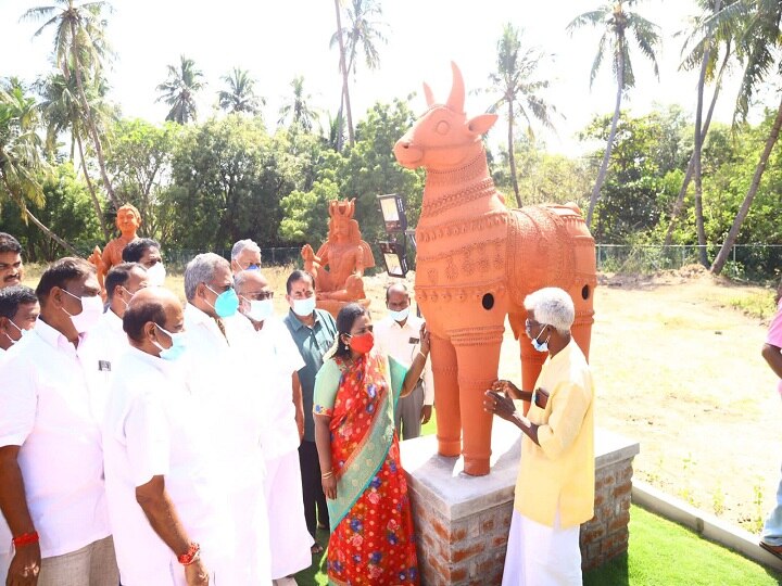 மாணவர்கள் சீருடை விவகாரத்தில் பள்ளி கல்வித்துறை முடிவு எடுக்கும் - புதுச்சேரி ஆளுநர் தமிழிசை செளந்தரராஜன்