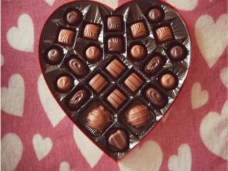 Chocolate Day 2022 Wishes: Send THESE Messages To Your Partner On This Special Day