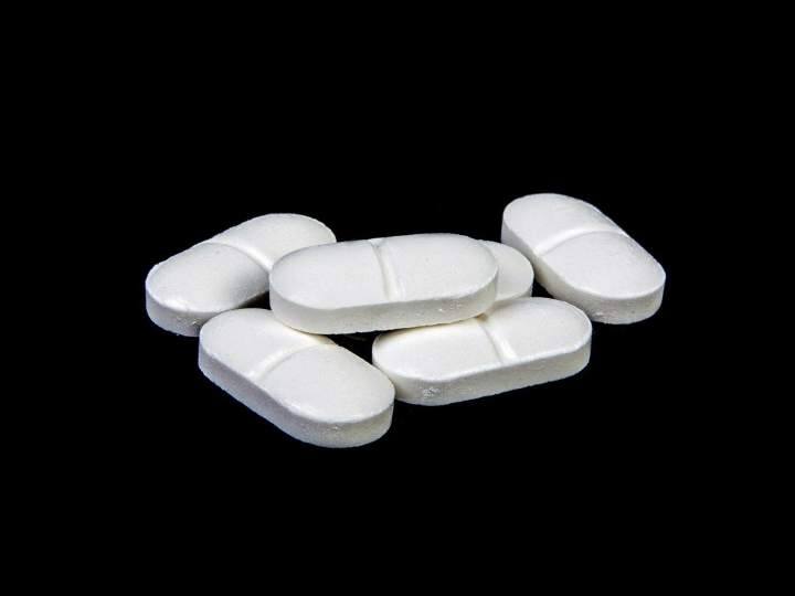 Shocking study ... Paracetamol tablets increase the chances of heart attack Paracetamol: షాకింగ్ అధ్యయనం... పారాసెటమాల్ మాత్రలతో గుండె పోటు వచ్చే ఛాన్సులు పెరుగుతాయి