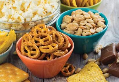 Weight Loss: 7 Low-Cal Indian Snacks To Pair With Evening Cuppa Tea : ஒரு டீயை குடிங்க.. கூடவே வாரத்துல ஏழு நாளும் இந்த Low கலோரி ஸ்னாக்.. சரசரன்னு வெய்ட் குறையும்..