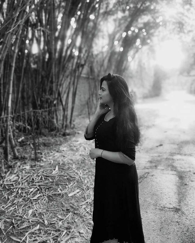 प्राजक्ता लवकरच दाक्षिणात्य चित्रपटात झळकणार आहे. (photo:prajaktagaikwad_official/ig)