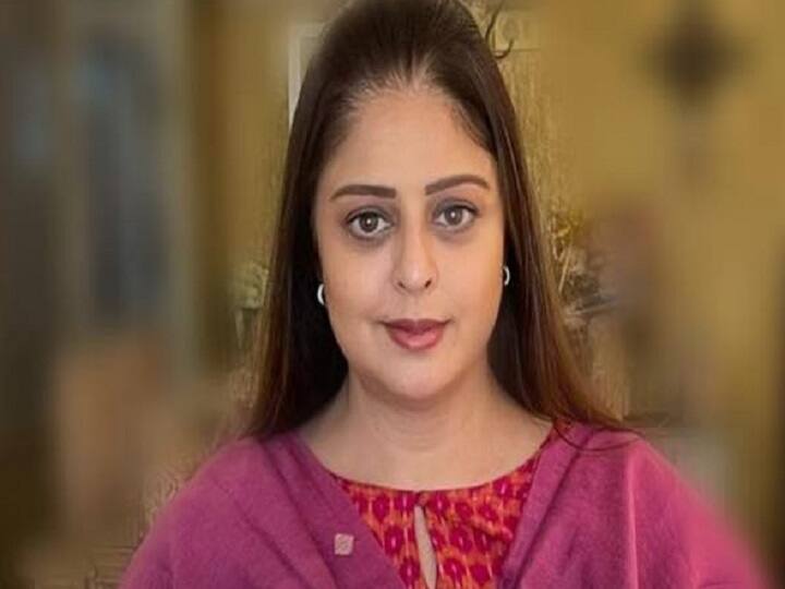 Nagma expressed dissatisfaction with the Congress party for not sending it to the Rajya Sabha. Nagma Congress : రాజ్యసభకు వెళ్లడానికి అర్హత లేదా ? కాంగ్రెస్‌పై భగ్గుమన్న మాజీ హీరోయిన్ !