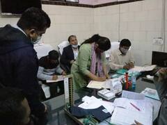 Koriya News: रियलिटी चेक में सरकारी दफ्तर से गायब मिले 5 अधिकारी और 160 कर्मचारी, कारण बताओ नोटिस जारी