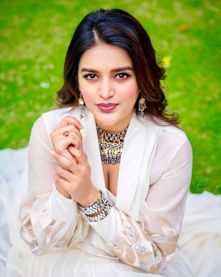 Nidhhi Agerwal: నిధి అగర్వాల్ పిక్స్.. బుట్ట బొమ్మలా ఎంత సక్కగున్నదో చూడండి