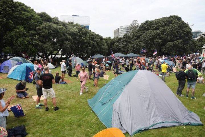 After Canada, Hundereds Of Citizens Protest Againt Vaccine Mandates In New Zealand After Canada, Hundreds Of Citizens Protest Against Vaccine Mandates In New Zealand