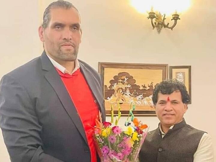 Wrestler The Great Khali Joins Bharatiya Janata Party in Delhi Dalip Singh Rana joins BJP Wrestler Khali Joins BJP: நோ சொன்னதா ஆம் ஆத்மி...? பாஜகவில் ஐக்கியமான மல்யுத்த வீரர் ‘கிரேட் காளி’
