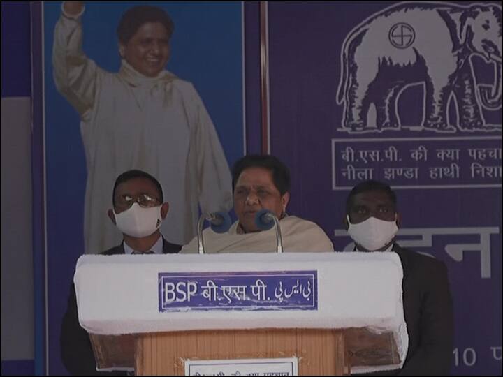 Uttarakhand Election 2022 BSP Leader Mayawati Haridwar Rally Attacks Opposition parties Uttarakhand Election 2022: मायावती बोलीं- सभी पार्टी पूंजीपतियों के लिए बनाती हैं आर्थिक नीतियां, BSP उद्योगपतियों के पैसों से नहीं चलती
