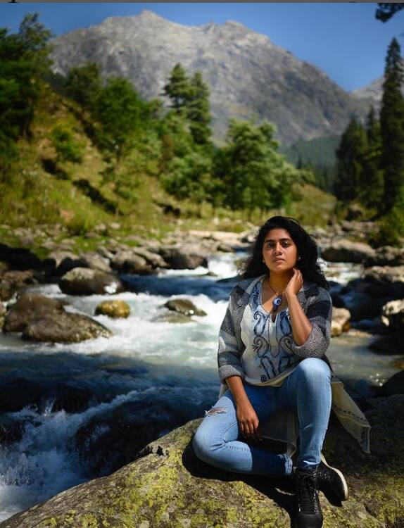 சத்தியமாய் தொட்டது யார் நான்தானே அடி நான்தானே