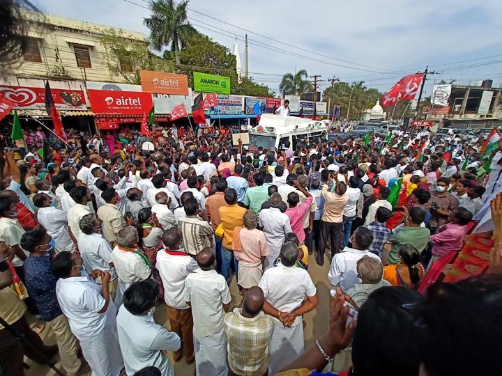 Local body election | தஞ்சாவூரில் உதயநிதி ஸ்டாலினை பேச விடாமல் கேள்வி கேட்ட பெண்கள்