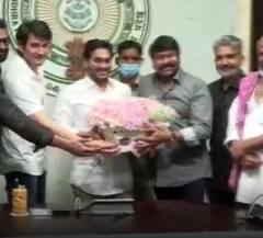 Tollywood People Meet CM Jagan : ఏపీ సీఎం జగన్ ను కలిసిన చిరంజీవి ఇతర సభ్యులు