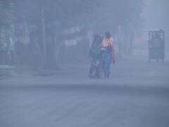 UP Weather Report: यूपी में कोहरे का प्रकोप बरकरार लेकिन दिन में मौसम रहेगा साफ, आज से चलेंगी तेज हवाएं