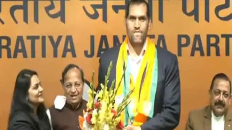 Wrestler The Great Khali Joins Bharatiya Janata Party in Delhi Dalip Singh Rana joins BJP Wrestler Khali Joins BJP: বিজেপিতে যোগ দিলেন গ্রেট খালি, বললেন, মোদি দেশের উপযুক্ত প্রধানমন্ত্রী