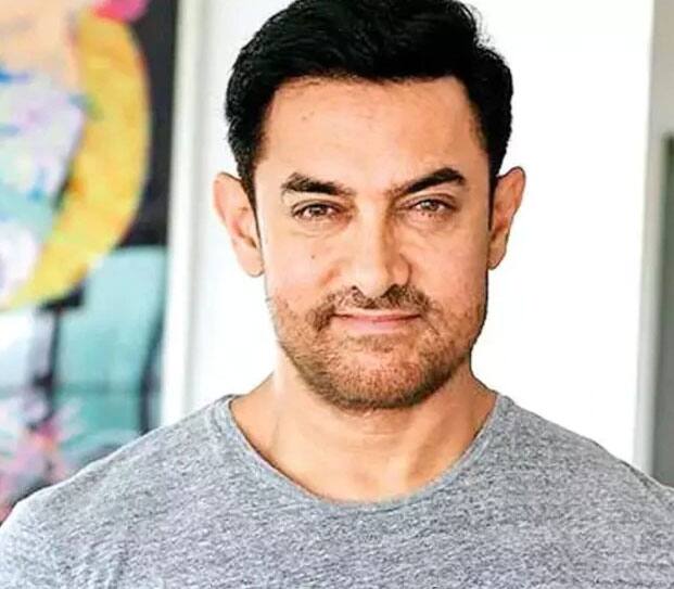 Aamir Khan- आमिर खान बॉलीवुड के मिस्टर परफेक्शनिस्ट हैं. जो दमदार फिल्में बनाते हैं लेकिन आज तक वो अपनी फिल्म को प्रमोट करने के लिए द कपिल शर्मा शो में नहीं दिखे. (फोटो – सोशल मीडिया)