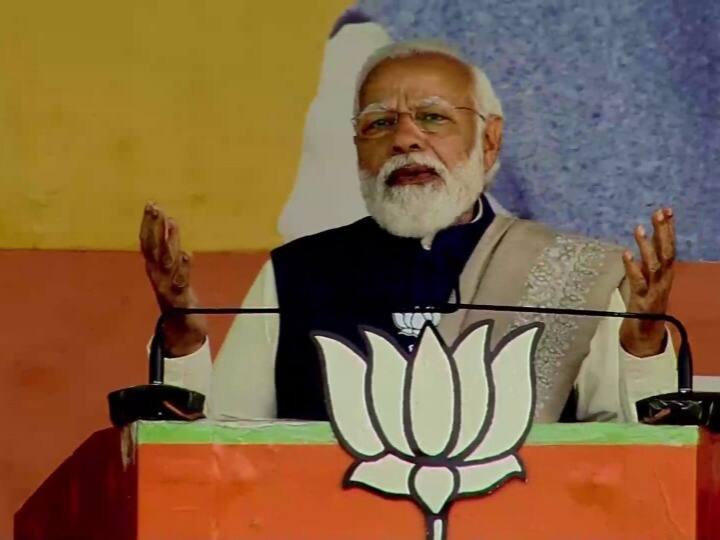 PM Narendra Modi hold rallies in almora today Uttarakhand Election : 'सबमें डालो फूट, मिलकर करो लूट' हीच काँग्रेसची निती, पंतप्रधान मोदींचा निशाणा