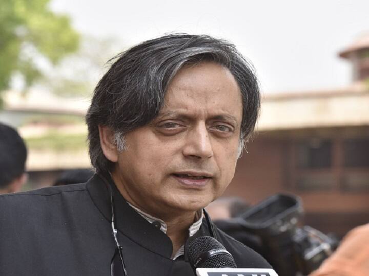 Kashmir Beauty Bengal Culture Kerala Education Will Do Wonders For UP Says Congress leader Shashi Tharoor Kashmir's Beauty, Bengal's Culture, Kerala's Education Will Do Wonders For UP: Tharoor