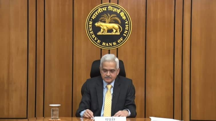 RBi Governor Shaktikanta Das says Indian Economy is in better Position to deal with any Eventuality RBI Update: आरबीआई गवर्नर शक्तिकांत दास बोले, भारतीय अर्थव्यवस्था किसी भी चुनौती से निपटने को लेकर है बेहतर स्थिति में