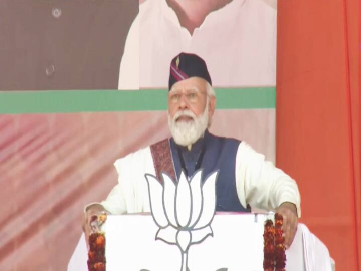 Uttarakhand Election: 'कांग्रेस ने जनरल रावत को सड़क का गुंडा कहा था, अब उनके नाम का इस्तेमाल कर रही', पीएम मोदी का 'पंजे' पर बड़ा हमला