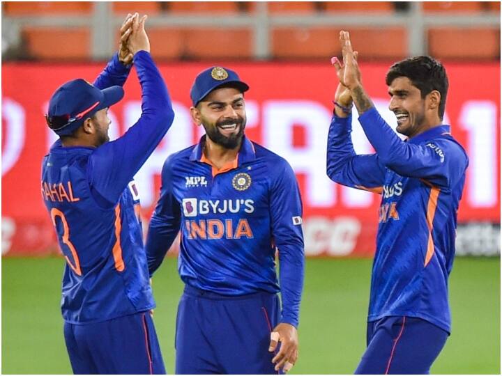 IND vs WI 3rd ODI: रोहित-धवन करेंगे ओपनिंग, तीसरे वनडे में ऐसी हो सकती है टीम इंडिया की Playing 11 IND vs WI 3rd ODI: Rohit sharma Shikhar Dhawan will open, Team India likely playing 11 in third ODI IND vs WI 3rd ODI: रोहित-धवन करेंगे ओपनिंग, तीसरे वनडे में ऐसी हो सकती है टीम इंडिया की Playing 11