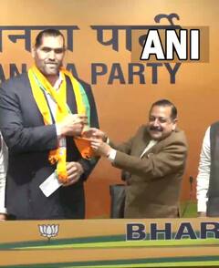 Great Khali joins BJP: बीजेपी ज्वाइन करने के बाद PM Modi को लेकर क्या बोले रेसलर Great Khali? जानिए