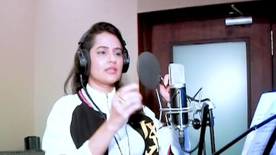 How LIVE songs are recorded? Tour to Sona Mohapatra's studio | SBS
