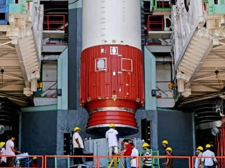 Andhra Pradesh: ISRO To Launch PSLV-C52 From Sriharikota On February 14 Andhra Pradesh: ISRO To Launch PSLV-C52 From Sriharikota On February 14