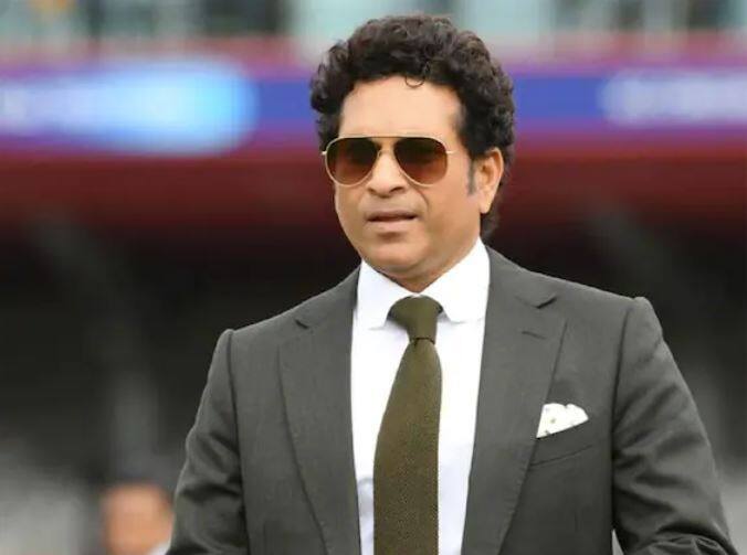 Sachin Tendulkar- ਸਚਿਨ ਤੇਂਦੁਲਕਰ ਨੂੰ ਕ੍ਰਿਕਟ ਦੇ ਭਗਵਾਨ ਅਤੇ ਕਪਿਲ ਸ਼ਰਮਾ ਦਾ ਦਰਜਾ ਮਿਲ ਗਿਆ ਹੈ ਅਤੇ ਇਸ ਸ਼ੋਅ ਦੇ ਪ੍ਰਸ਼ੰਸਕ ਲੰਬੇ ਸਮੇਂ ਤੋਂ ਇਸ ਭਗਵਾਨ ਦੇ ਦਰਸ਼ਨਾਂ ਦੀ ਉਡੀਕ ਕਰ ਰਹੇ ਹਨ। ਪਰ ਸਚਿਨ ਅਜੇ ਤੱਕ ਸ਼ੋਅ 'ਤੇ ਨਹੀਂ ਆਏ ਹਨ।