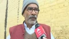 UP Election 2022: बरेली के इस बुजुर्ग ने कहा, पांच साल में दो पैसे का भी काम नहीं हुआ | UP Ka Mood