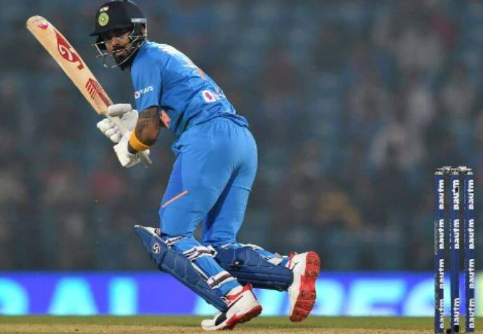 IND vs WI: Vice-captain KL Rahul and Axar Patel ruled out of upcoming three-match T20I series IND vs WI, T20 Series:KL Rahul અને  Axar Patel ટી20 સીરીઝમાંથી બહાર,  Team India એ આ બે ખેલાડીઓને આપી જગ્યા