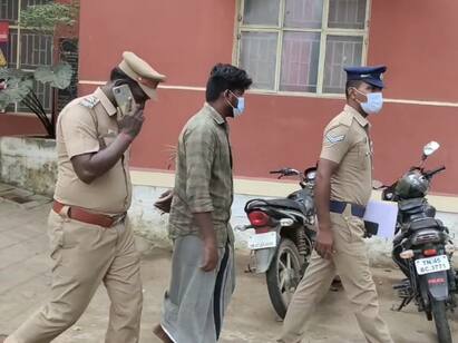 Karur Two Persons misbehaved with school girl arrested in pocso Pocso | சைக்கிளில் பயணித்த மாணவிகளை நிறுத்தி பாலியல் சீண்டல்.. கரூரில் இருவர் போக்சோவில் கைது..
