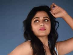 PHOTO : प्रार्थना बेहरेचा प्रेमात पाडणारा अंदाज; पाहा फोटो