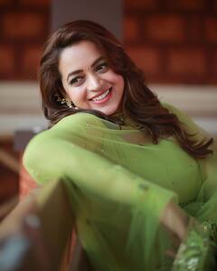 Bavana Pics: சித்திரம் பேசுதடி..... சிலையாக ஜொலிக்கும் பாவனாவின் அசத்தல் க்ளிக்ஸ்..!