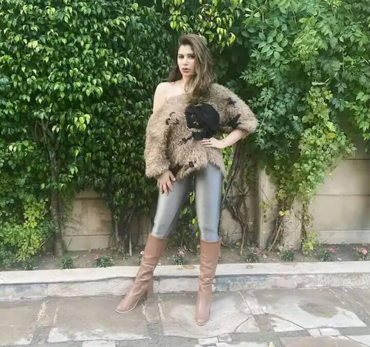 ਦੱਸ ਦਈਏ ਕਿ ਰਾਬੀਆ ਸੋਸ਼ਲ ਮੀਡੀਆ 'ਤੇ ਕਾਫੀ ਐਕਟਿਵ ਰਹਿੰਦੀ ਹੈ। ਜਿੱਥੇ ਉਸਦੇ 60 ਹਜ਼ਾਰ ਤੋਂ ਵੱਧ ਫਾਲੋਅਰ ਹਨ।