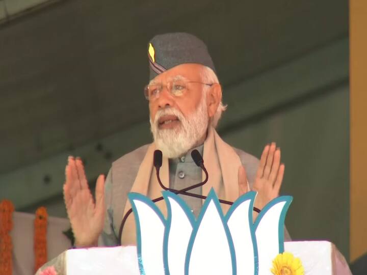 Uttarakhand Assembly elections 2022: PM Modi hold rallies in Almora today Uttarakhand Election: ‘कांग्रेस की नीति रही है सब में डालो फूट, मिलकर करो लूट’- अल्मोड़ा की रैली में बोले पीएम मोदी