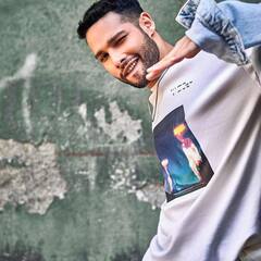 Siddhant Chaturvedi: દીપિકા પાદુકોણ સાથે ગહેરિયાંમાં રોમેન્ટિક સીન કરીને ચર્ચામાં છે Siddhant Chaturvedi, જાણો તેમના વિશે