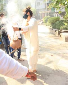 Ravi Tandon Demise: रवि टंडन को आखिरी विदाई देने पहुंचीं रवीना टंडन, पिता के लिए लिखा ये इमोशनल पोस्ट