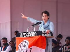 UP Assembly Election: प्रियंका गांधी वर्चुअल रैली में बोलीं- प्रधानमंत्री खरीद रहे जहाज, किसान खाद के लिए दे रहे जान