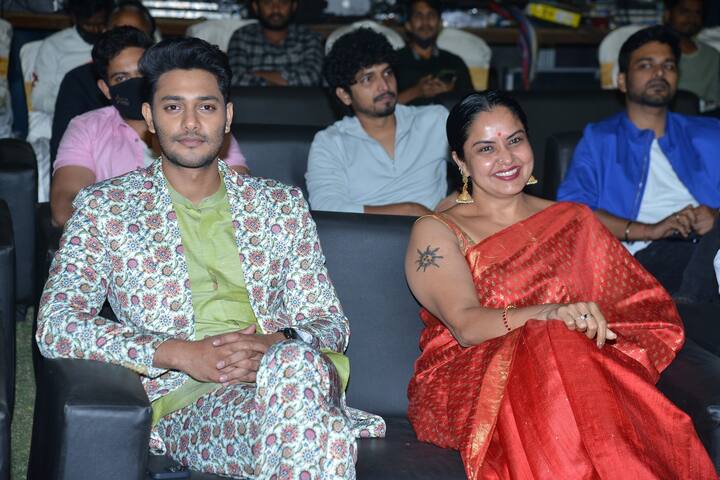 'డీజే టిల్లు' ప్రీరిలీజ్ ఈవెంట్ ఫొటోలు