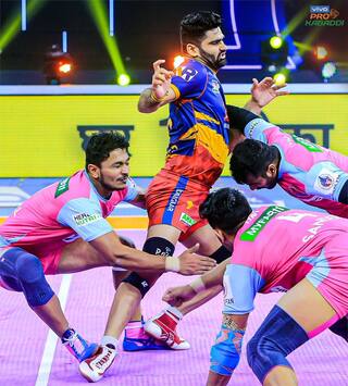 Pro Kabaddi: Pardeep Narwal के तीन सुपर रेड की मदद से यूपी योद्धा ने पैंथर्स को हराया, Arjun Deshwal ने बनाए ये रिकॉर्ड