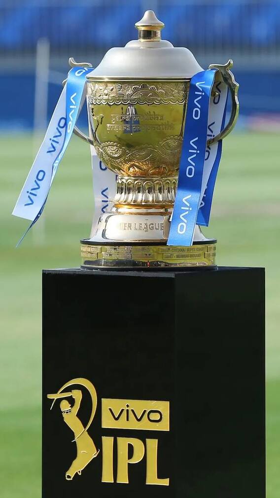 ఐపీఎల్ మెగా వేలం రేపే, ఈ 10 మంది బౌలర్లపై కనకవర్షం ఖాయం