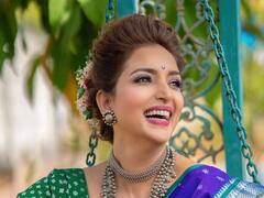 Rupali Bhosale: रुपाली भोसलेचा 'मराठमोळा’ अंदाज; नऊवारी साडीत दिसतेय खास!