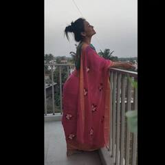 PHOTO: मराठी बिग बॉस फेम सोनालीने घेतलं कोल्हापूरच्या महालक्ष्मी देवीचं दर्शन; पाहा फोटो