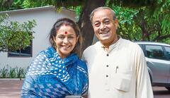 Valentines Special: यूपी के इन 6 नेताओं ने की थी लव मैरिज, पत्नियां भी हैं पॉलिटिक्स में एक्टिव