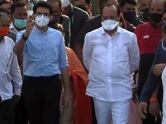 PHOTO : वरळी मतदारसंघात अजित पवार, आदित्य ठाकरे साथ-साथ!