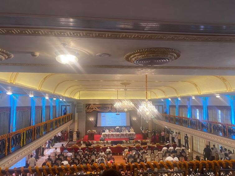 President RamNath Kovind  Inaugurate  Newly Constructed Darbar Hall at Raj Bhavan in Mumbai Maharashtra Darbar Hall : राजभवनातील नव्या दरबार हॉलचे राष्ट्रपतींच्या हस्ते उद्घाटन; असा खास आहे दरबार हॉल