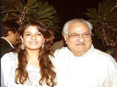 Ravi Tondon Passes Away : अभिनेत्री रवीना टंडनला पितृशोक, चित्रपट दिग्दर्शक रवी टंडन यांचे निधन