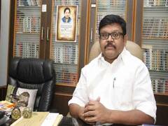 திமுகவில் சுயமரியாதைக்காரர்கள் இல்லையா? உதயநிதி எம்.எல்.ஏ பேச்சுக்கு வைகைச்செல்வன் பதில்..