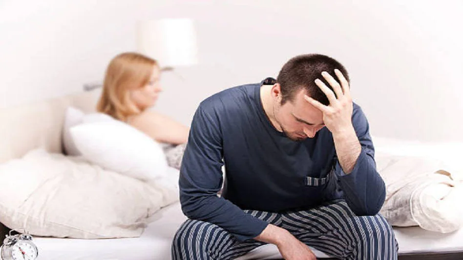 ਨੀਂਦ 'ਚ ਪਤੀ ਦੇ ਜਿਗਰੀ ਦੋਸਤ ਦਾ ਨਾਂ ਲੈਂਦੇ ਫੜੀ ਗਈ ਪਤਨੀ ,ਸੱਚਾਈ ਜਾਣਕੇ ਸ਼ਖਸ ਦੇ ਉੱਡੇ ਹੋਸ਼ 