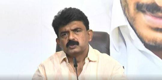 Minister PerniNani on Mohanbabu Meet: మోహన్ బాబును ఆత్మీయంగా కలిశానంతే..!| ABP Desam