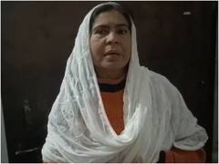 Hijab Controversy: हिजाब प्रकरण में सपा नेता का विवादित बयान, कहा बहन-बेटियों के आत्मसम्मान पर डालेंगे हाथ तो काट देंगे